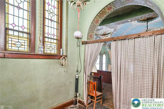 1521 East 6th Street, Bethlehem City, PA 18015