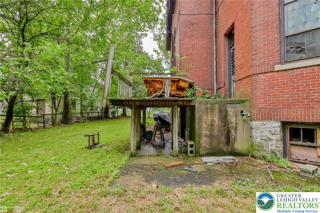 1521 East 6th Street, Bethlehem City, PA 18015