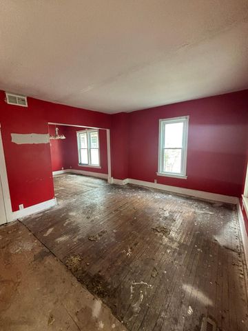 3530 19th Avenue S, Minneapolis, MN 55407