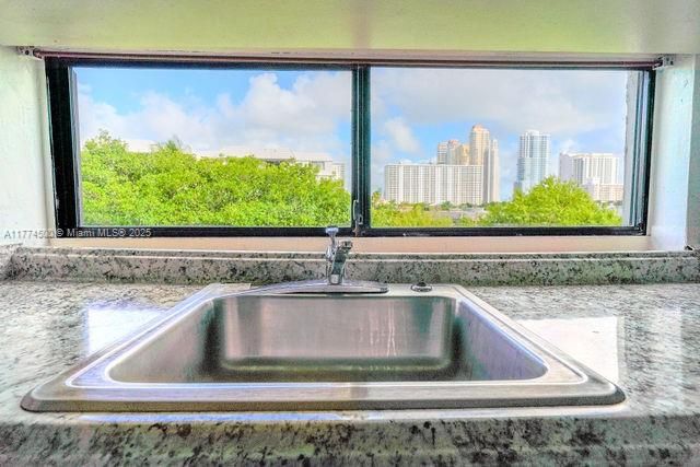 17021 N Bay Rd 414, Sunny Isles Beach, FL 33160