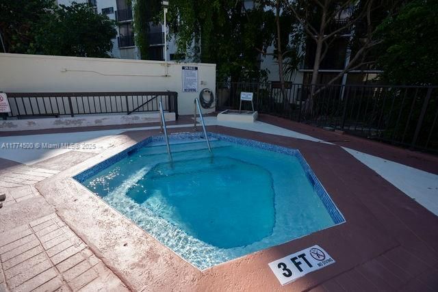 17021 N Bay Rd 414, Sunny Isles Beach, FL 33160