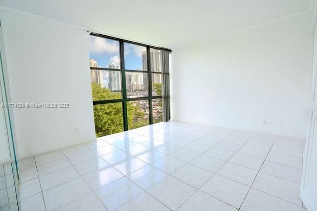 17021 N Bay Rd 414, Sunny Isles Beach, FL 33160