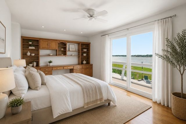 79 Edgewater Dr, Wareham, MA 02571