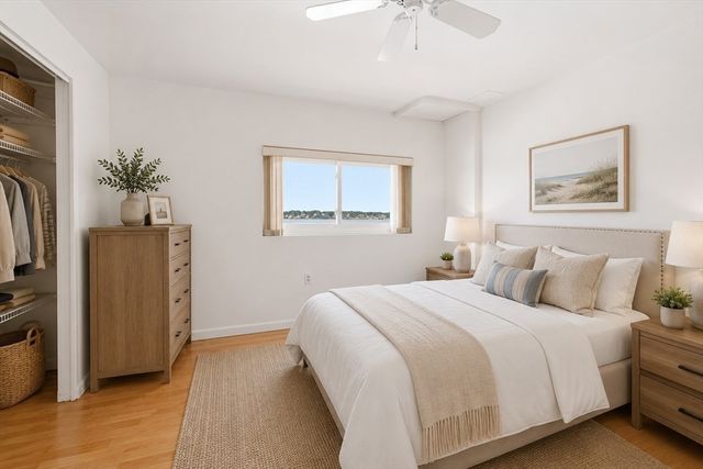 79 Edgewater Dr, Wareham, MA 02571