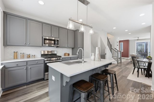 2148 Electric Lane, Charlotte, NC 28205