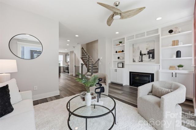 2148 Electric Lane, Charlotte, NC 28205