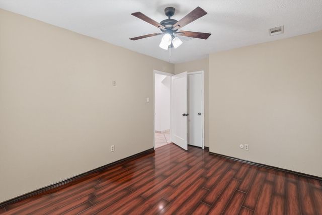 127 Sagewood Dr Drive, Spring, TX 77386