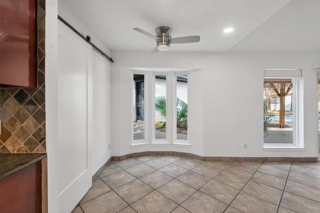 127 Sagewood Dr Drive, Spring, TX 77386