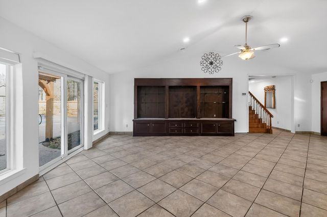 127 Sagewood Dr Drive, Spring, TX 77386