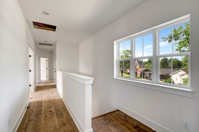 1738 Dr Db Todd Jr Blvd, Nashville, TN 37208