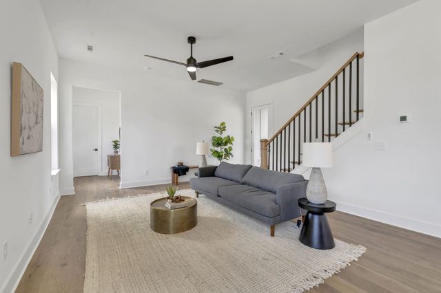 1738 Dr Db Todd Jr Blvd, Nashville, TN 37208