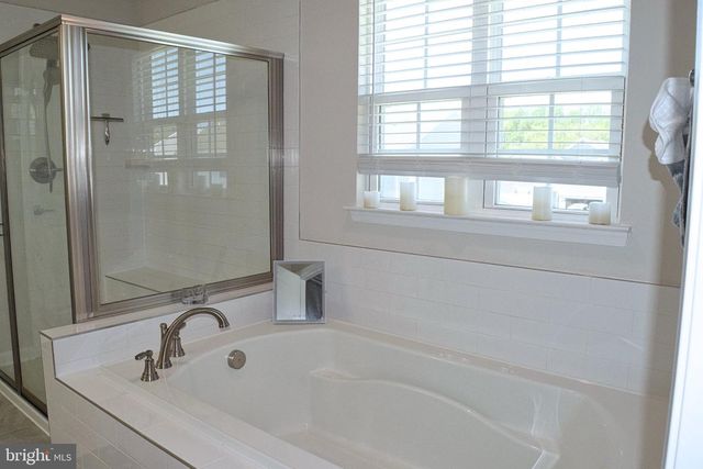 160 CONACH LN, Clayton, DE 19938