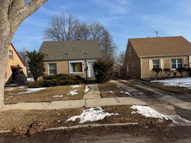 4448 W Leon TERRACE, Milwaukee, WI 53216