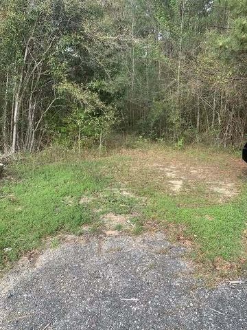 XXX Works Road, Caryville, FL 32427