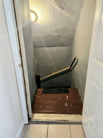 26 Inkerman Street, Providence, RI 02908