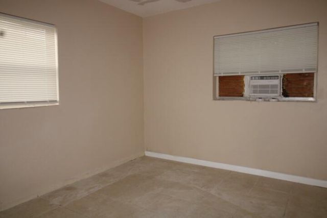 1417 W 32nd Street, Riviera Beach, FL 33404