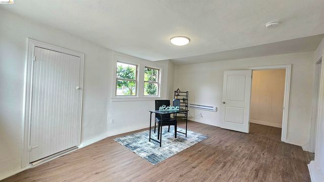 1404 Pine St, Martinez, CA 94553