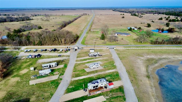 6084 Peninsula Road, Kerens, TX 75144