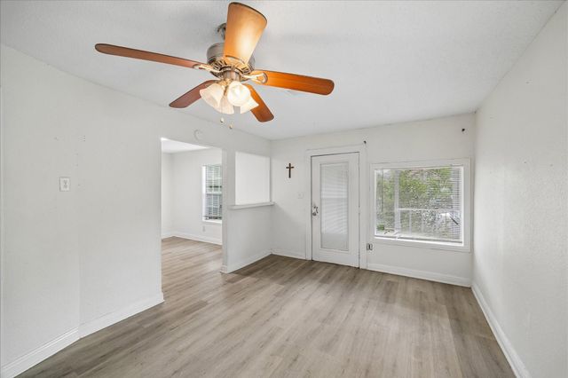 8525 Dosia Street, Houston, TX 77051