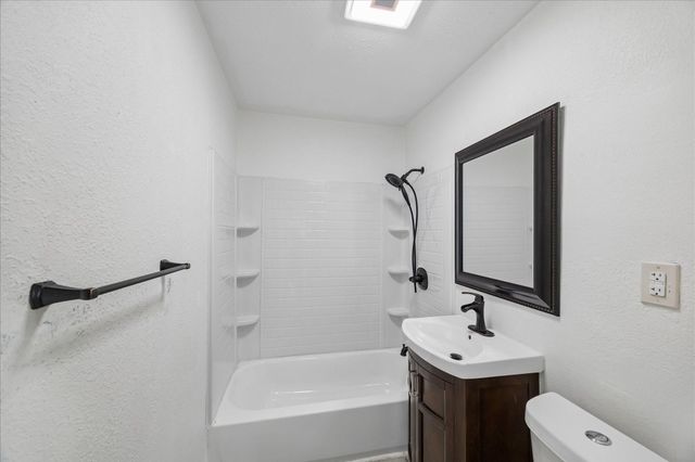 8525 Dosia Street, Houston, TX 77051