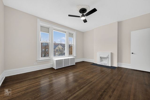 4754 S Langley Avenue, Chicago, IL 60615