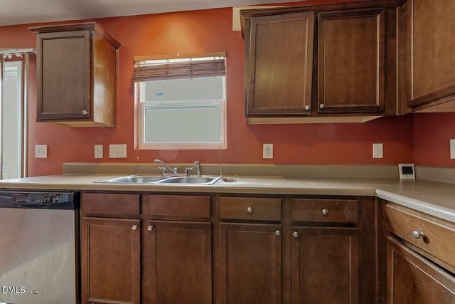 3723 Charleston Park Drive, Raleigh, NC 27604