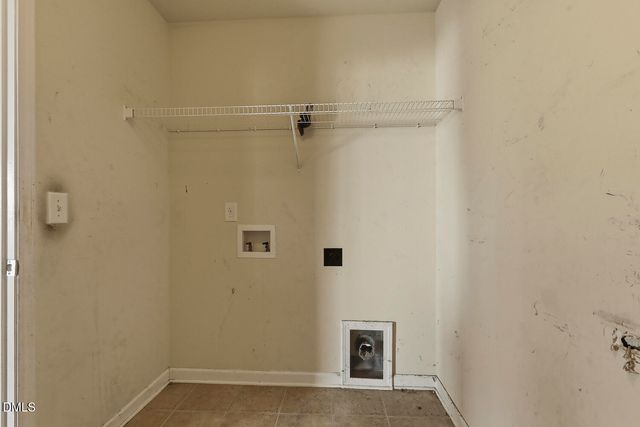 3723 Charleston Park Drive, Raleigh, NC 27604