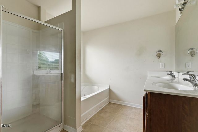 3723 Charleston Park Drive, Raleigh, NC 27604