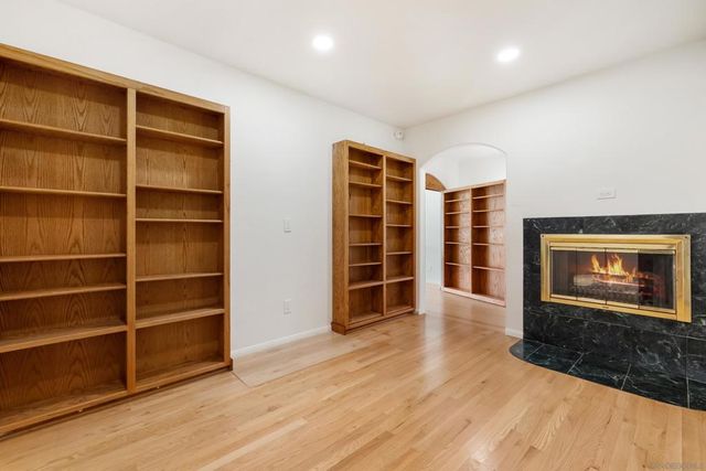 4557 Mayapan Dr, La Mesa, CA 91941
