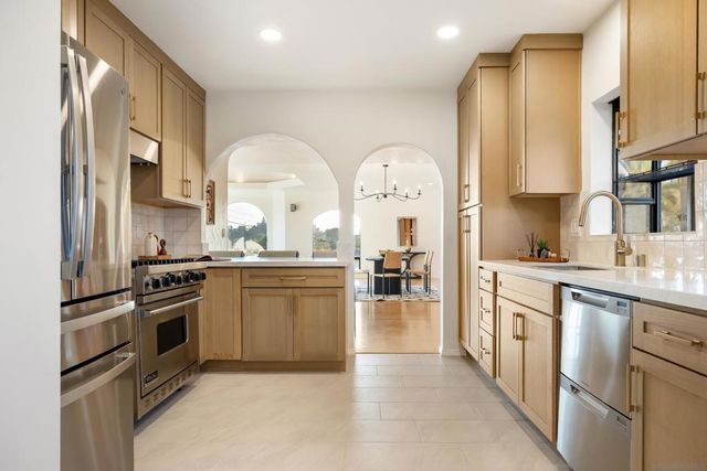 4557 Mayapan Dr, La Mesa, CA 91941
