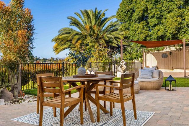 4557 Mayapan Dr, La Mesa, CA 91941
