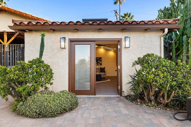 4557 Mayapan Dr, La Mesa, CA 91941