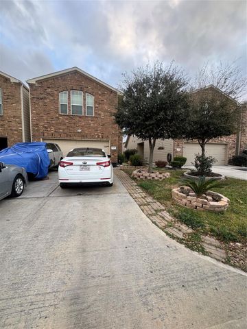 5205 Dauntless Drive, Houston, TX 77066