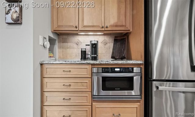 3188 Park Forest Drive, West Bloomfield, MI 48324