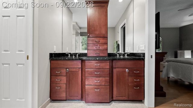 3188 Park Forest Drive, West Bloomfield, MI 48324