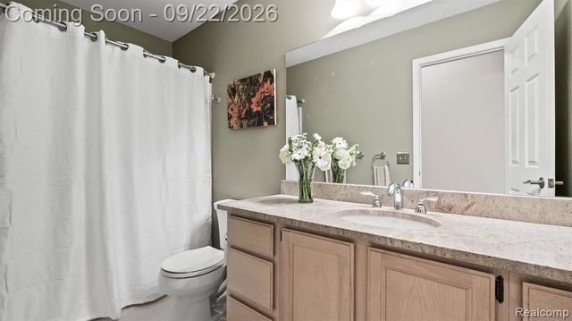 3188 Park Forest Drive, West Bloomfield, MI 48324