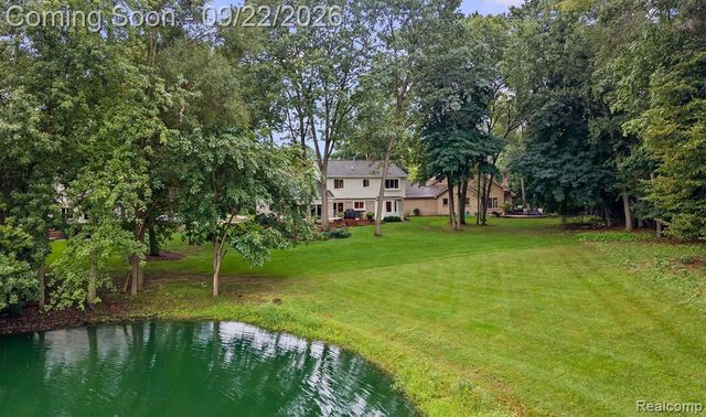 3188 Park Forest Drive, West Bloomfield, MI 48324