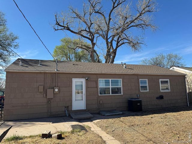 339 Valley Drive, Sterling, CO 80751