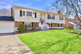 91 Russo Drive, Guilford, CT 06437