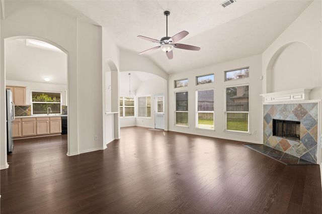 4823 Lake Daniel Court, Richmond, TX 77407