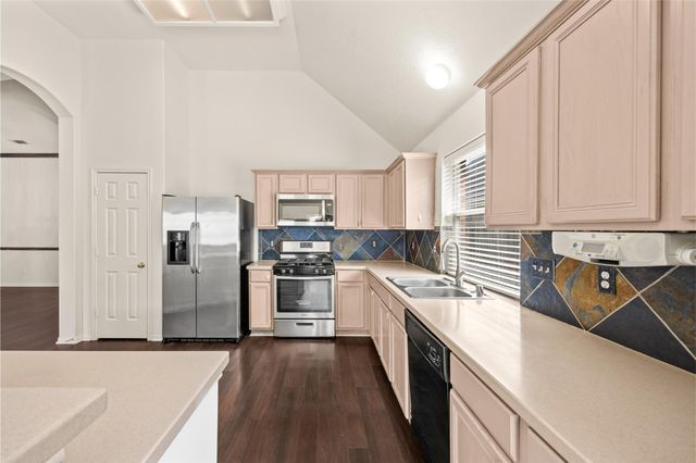 4823 Lake Daniel Court, Richmond, TX 77407