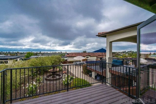 604 Camino de Orchidia, Encinitas, CA 92024