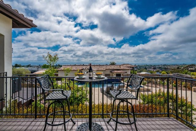 604 Camino de Orchidia, Encinitas, CA 92024