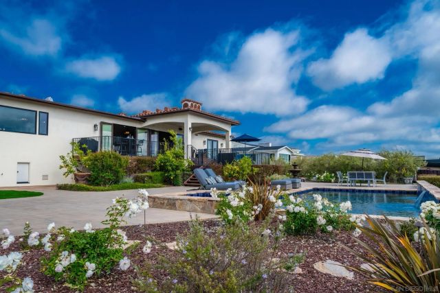 604 Camino de Orchidia, Encinitas, CA 92024