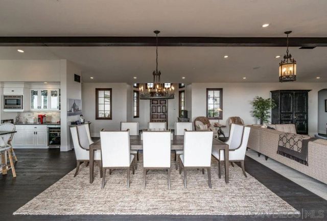 604 Camino de Orchidia, Encinitas, CA 92024