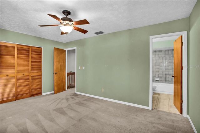 7905 LUXBURY PLACE, Tampa, FL 33614