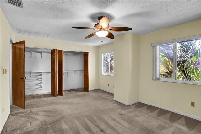 7905 LUXBURY PLACE, Tampa, FL 33614