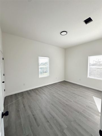 318 Tennessee Street, Houston, TX 77029