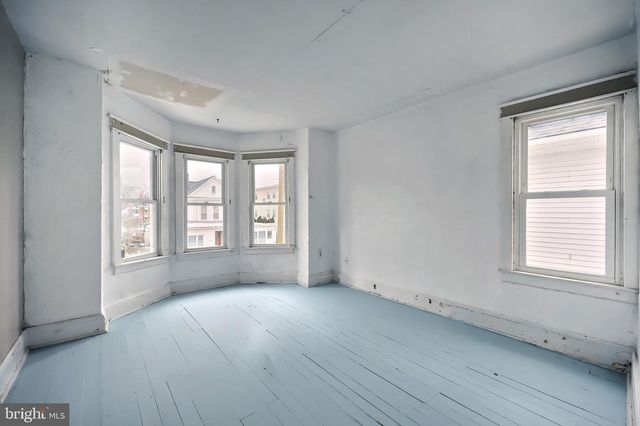 52 S 3RD ST, Mount Wolf, PA 17347