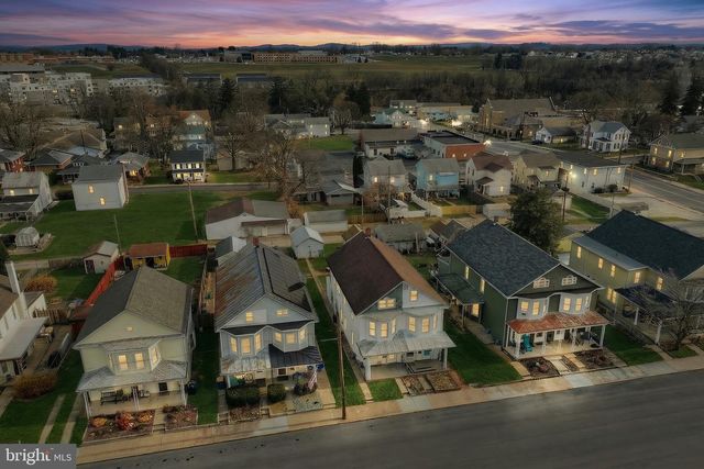 52 S 3RD ST, Mount Wolf, PA 17347